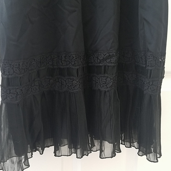 Bundle of two vintage slips - Picture 3 of 7